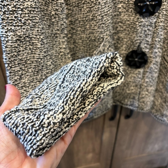 Willow Sweater Coat Large Button Up Knit Jacket Lagenlook Black White - Picture 7 of 10